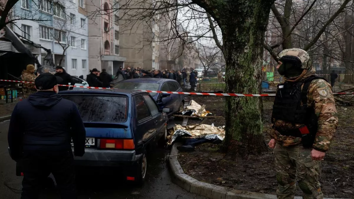 यूक्रेन में बड़ा हदसा,गृहमंत्री समेत 16 लोगों की       मौत