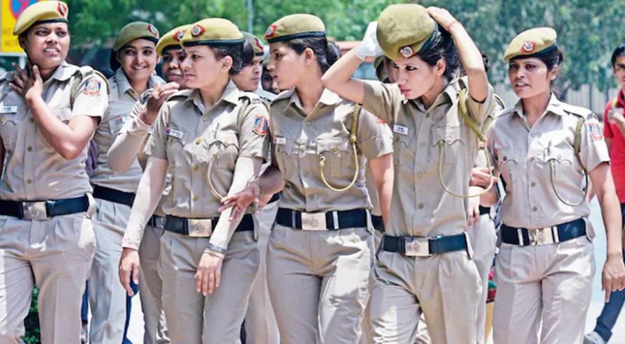जिस लड़की को 4 साल से खोज रही थी पुलिस,वह निकली दिल्ली पुलिस की कांस्टेबल