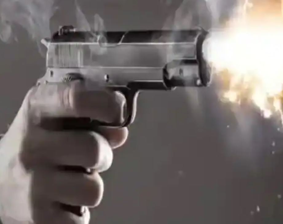युगांडा में भारतीय बैंकर की गोली मारकर हत्या,पुलिसकर्मी ने AK-47 से भूना
