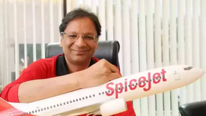 स्पाइसजेट के सीसीओ का इस्तीफा,शेयर में आ गई 10% की गिरावट