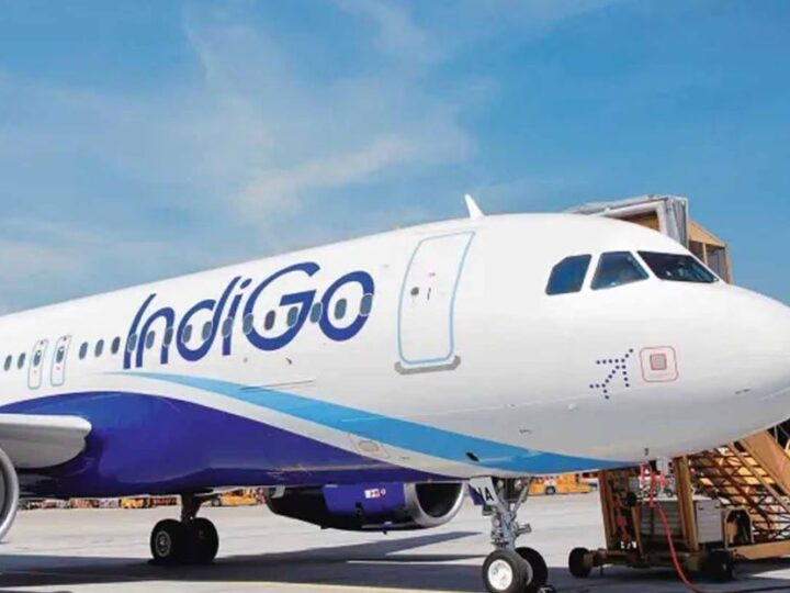 IndiGo का मेगा प्‍लान,100 छोटे प्‍लेन ऑर्डर करने की तैयारी में एयरलाइन