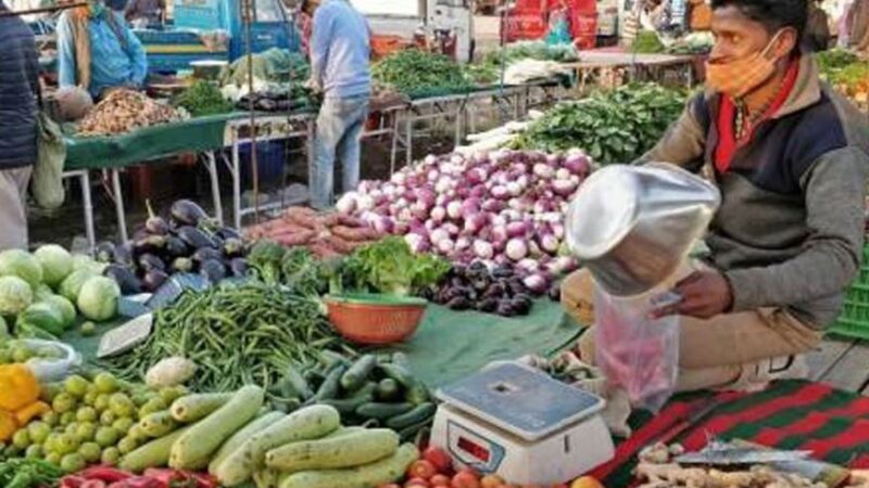 महंगाई के मोर्चे पर सरकार को फ‍िर झटका,आलू-प्‍याज और दाल के रेट बढ़ने से र‍िकॉर्ड लेवल पर WPI
