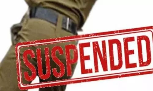 पशु व्यापारी से लूटपाट और मारपीट, 11 पुलिसकर्मी निलंबित