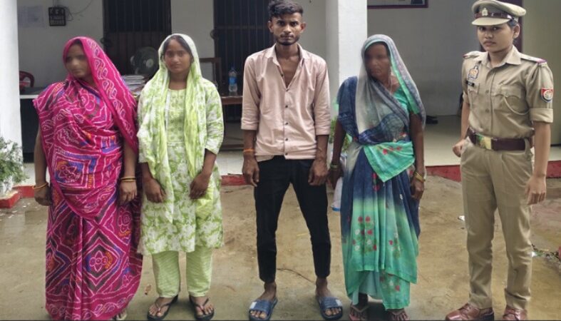 महिला हेल्प डेस्क की पहल से पारिवारिक विवाद का शांतिपूर्ण समाधान