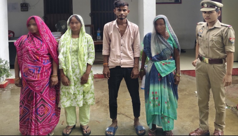 महिला हेल्प डेस्क की पहल से पारिवारिक विवाद का शांतिपूर्ण समाधान