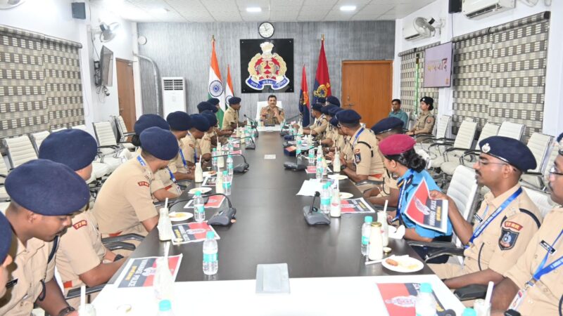पुलिस आयुक्त ने प्रशिक्षु आईपीएस अधिकारियों को दिए पुलिसिंग के मंत्र
