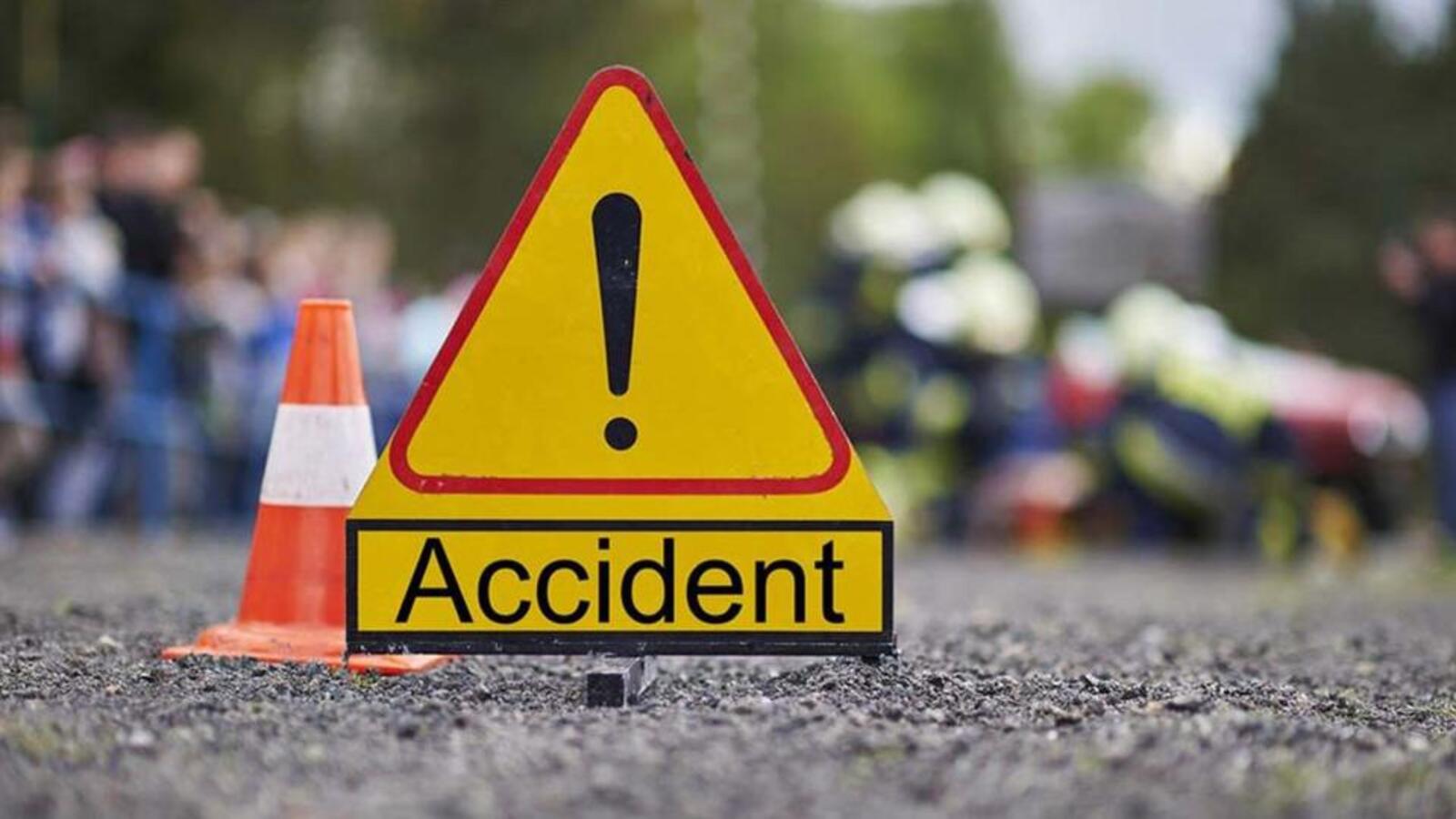 सिकरौल में तेज़ रफ्तार कार ने मचाया कोहराम, राहगीरों को रौंदने से क्षेत्र में हड़कंप