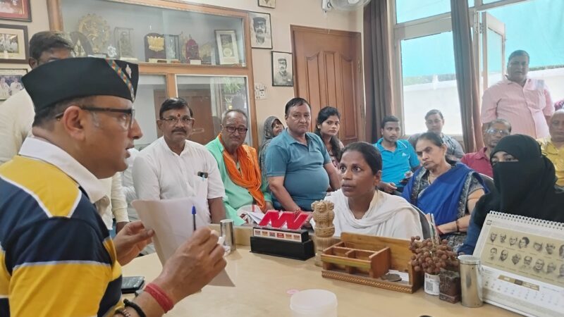 विधायक ने जनसुनवाई में समस्याओं के त्वरित समाधान के दिए निर्देश