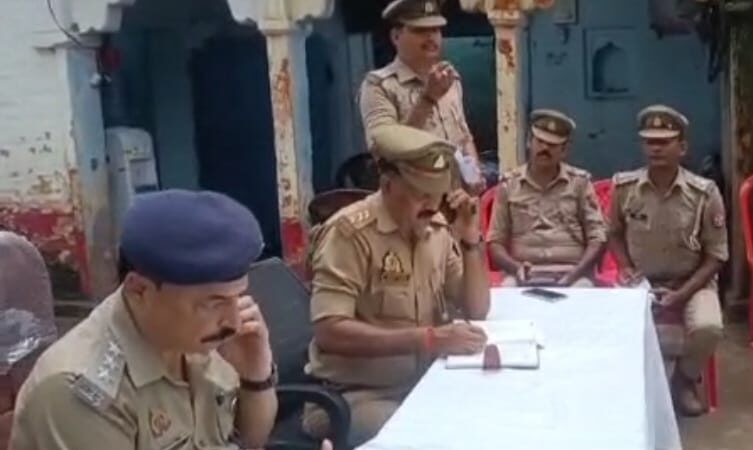 बरेका चौकी पर साइबर क्राइम जागरूकता कार्यक्रम में व्यापारियों व आमजन को दी गई महत्वपूर्ण जानकारी