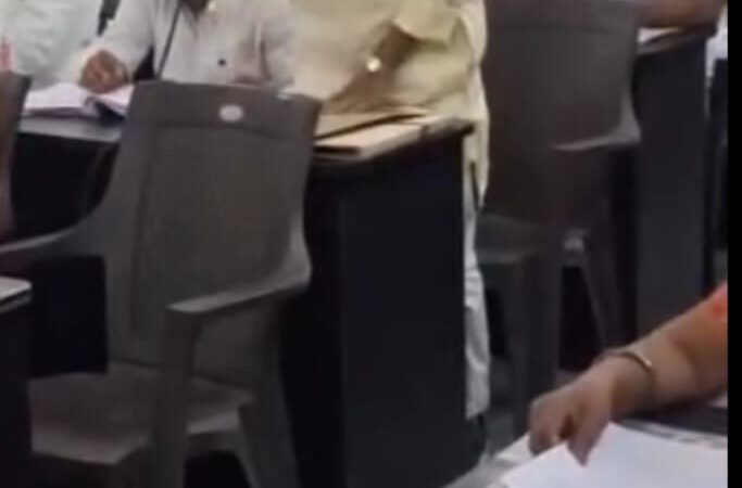 नगर निगम की सम्पत्तियों पर वक्फ बोर्ड के दावे की सूची जारी होगी