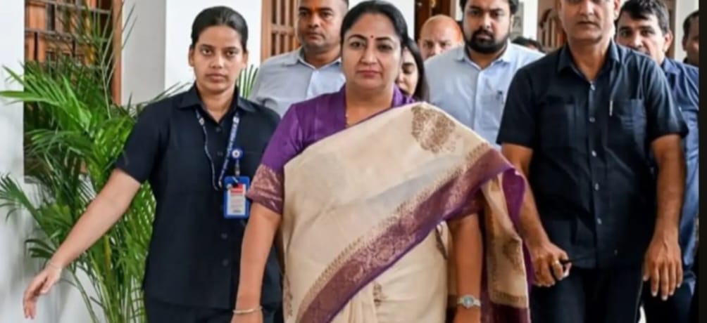 जनसुनवाई के दौरान युवक ने मुख्यमंत्री रेखा गुप्ता को मारा थप्पड़