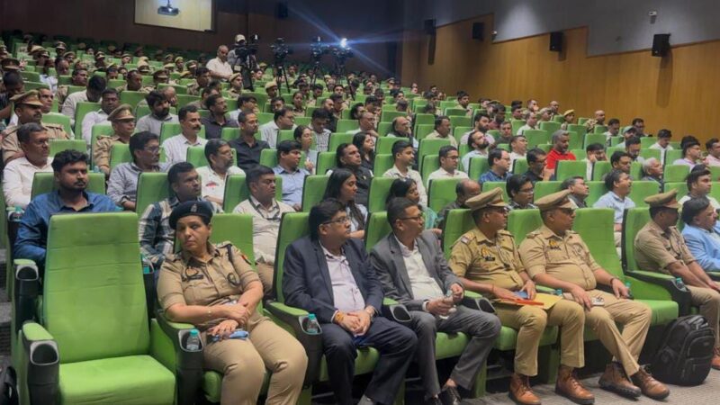 साइबर अपराधियों पर योगी सरकार की पैनी नजर
