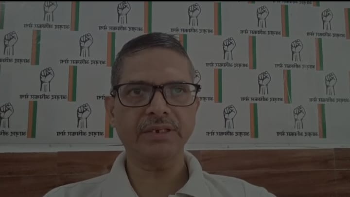 पुलिस कमिश्नर वाराणसी के खिलाफ डीजीपी को शिकायत