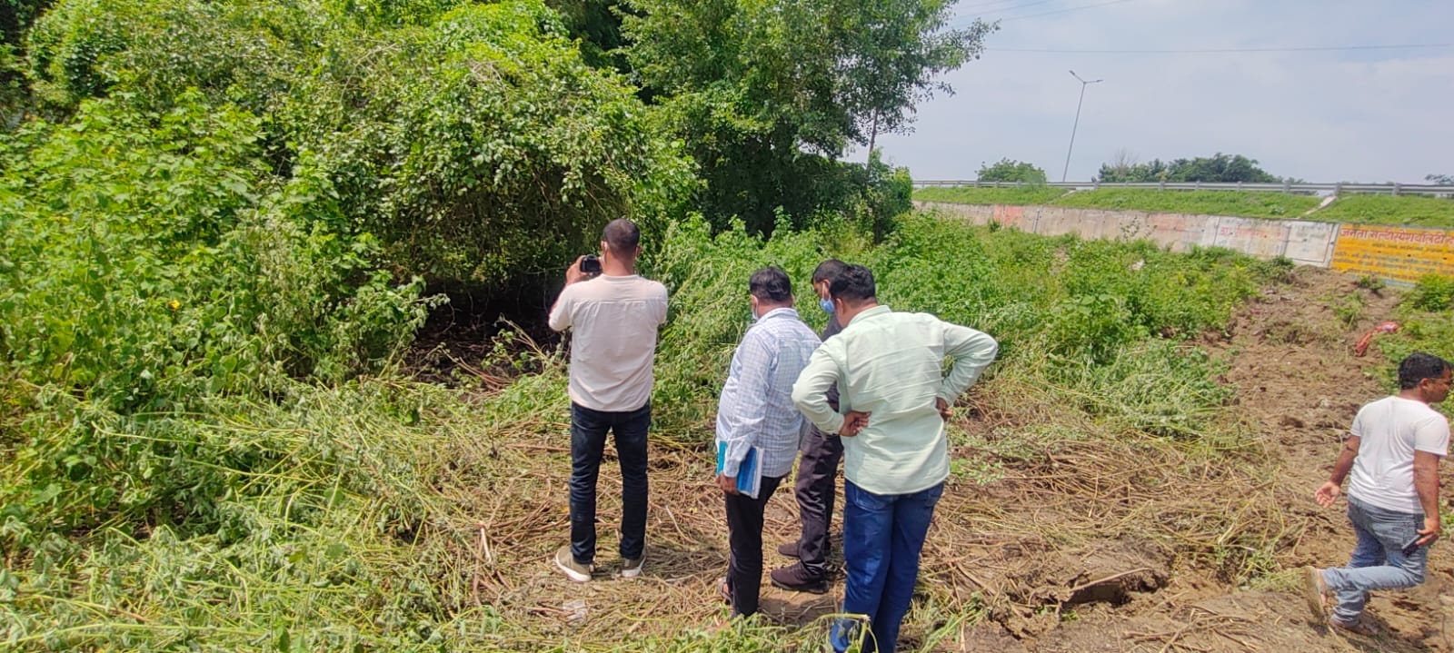 झाड़ियों में नरकंकाल मिलने से सनसनी