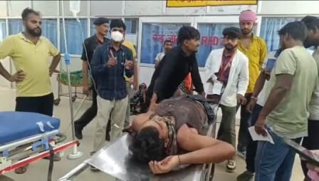 गाजीपुर : चचेरे भाई ने युवती का गला काट खुद को किया घायल