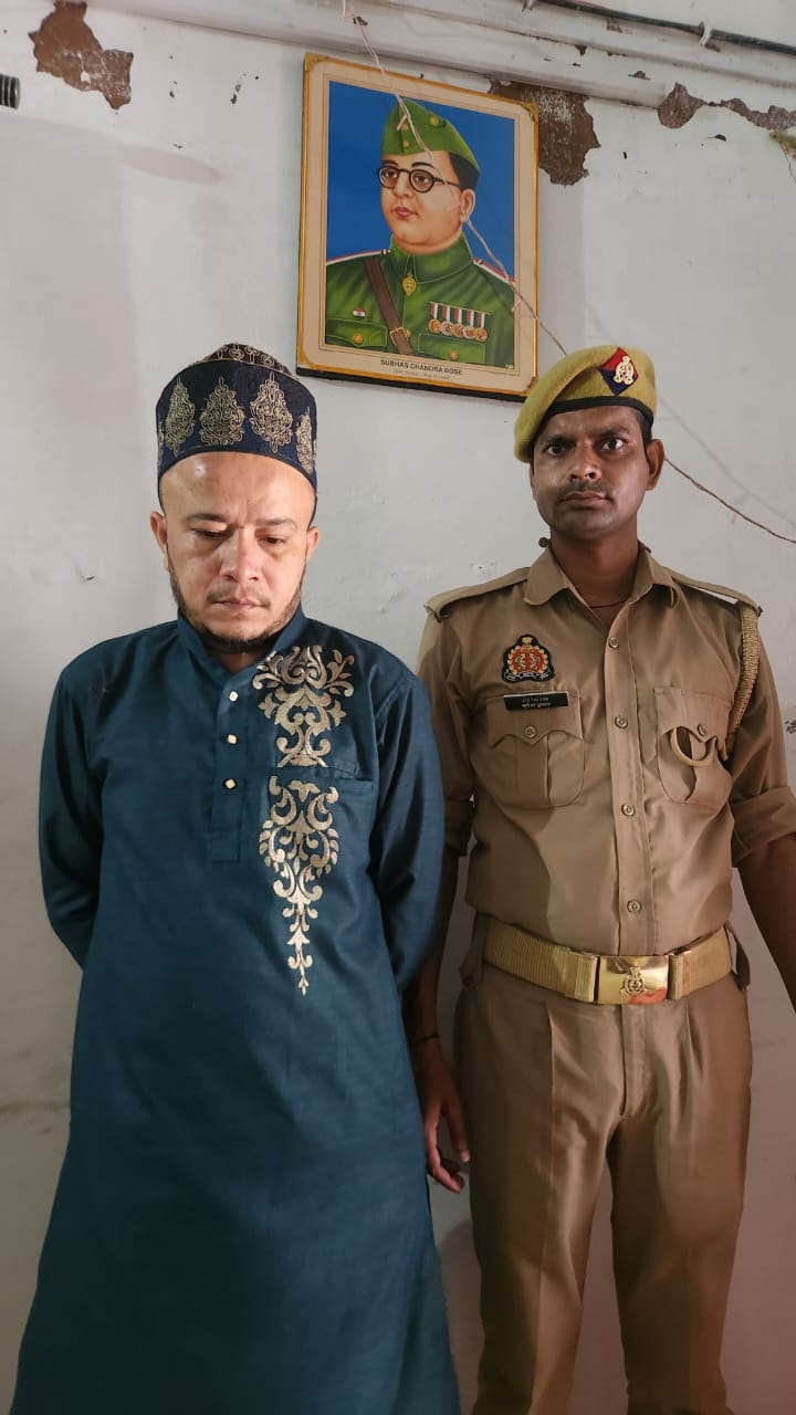 युवती ने मनचले को सिखाया सबक