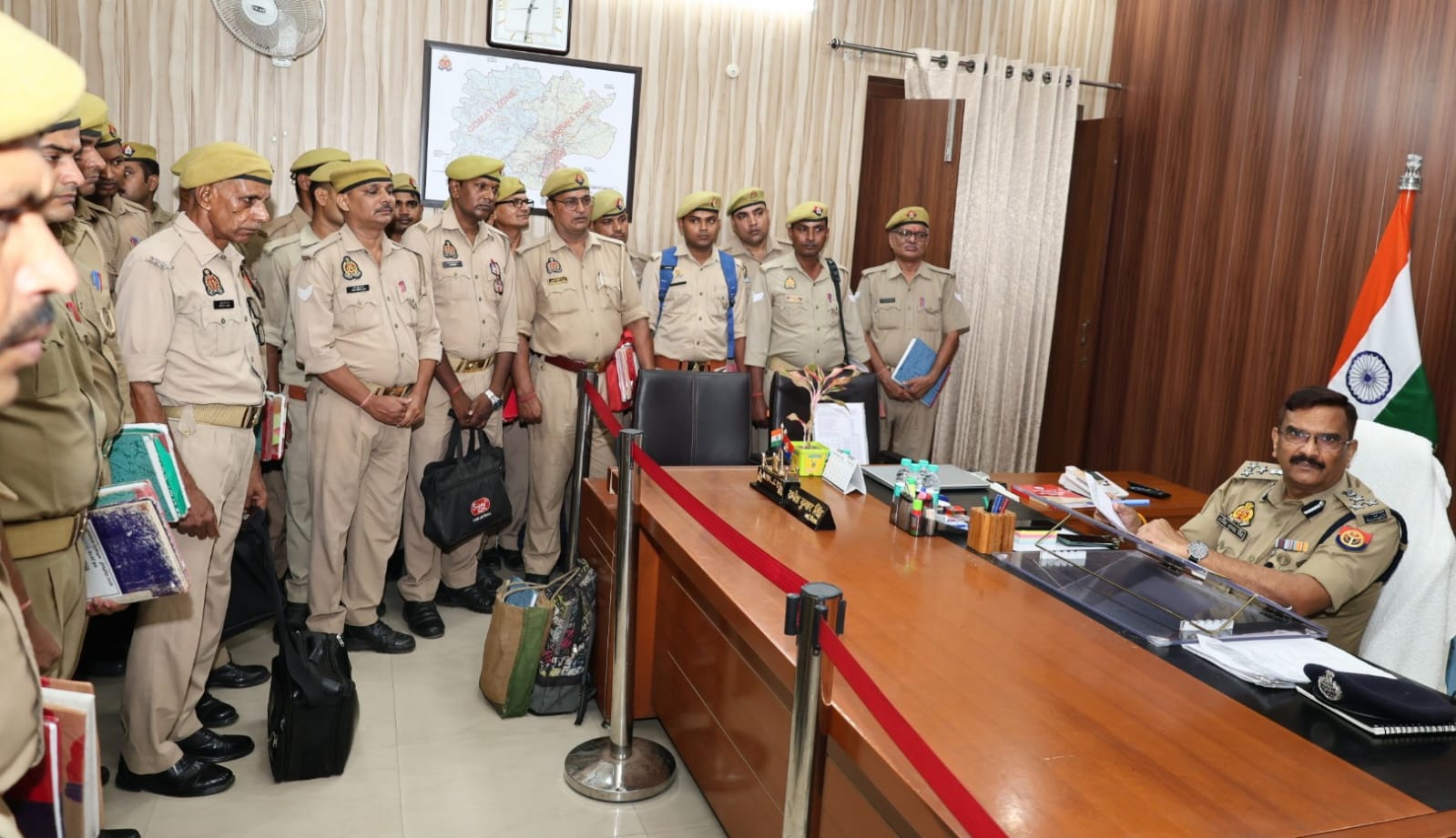 अपर पुलिस आयुक्त (अपराध) ने की पैरोकार कार्यों की समीक्षा, दिए महत्वपूर्ण दिशा-निर्देश