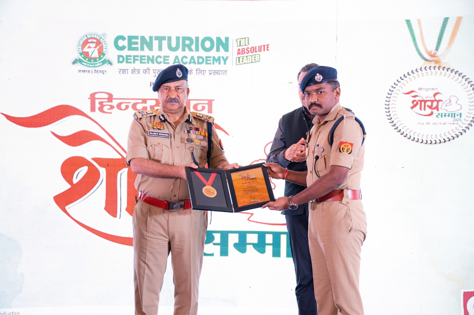 आईपीएस सरवणन टी को  उत्कृष्ट पुलिसिंग के लिए शौर्य सम्मान