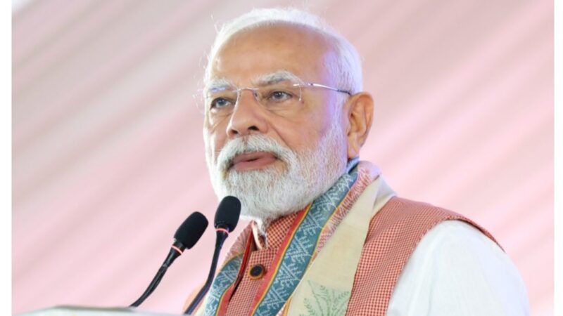 पुणे में सड़क हादसा: पिकअप पलटने से सात श्रद्धालुओं की मौत, बीस से अधिक घायल