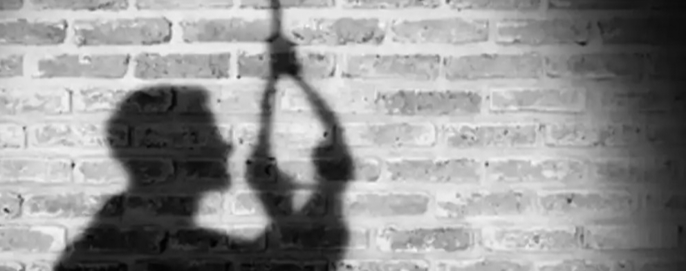सोनार की दुकान पर काम करने वाले युवक ने फांसी लगाकर दी जान,