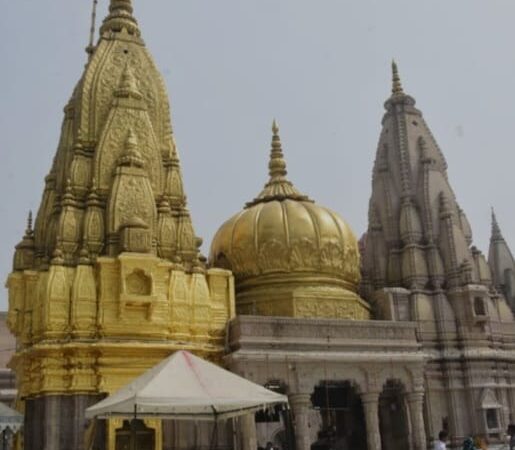 काशी विश्वनाथ धाम में काशीवासियों से दुर्व्यवहार का आरोप