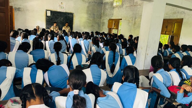 गोमती जोन : साइबर फ्रॉड के खिलाफ पुलिस ने चलाया जागरूकता अभियान