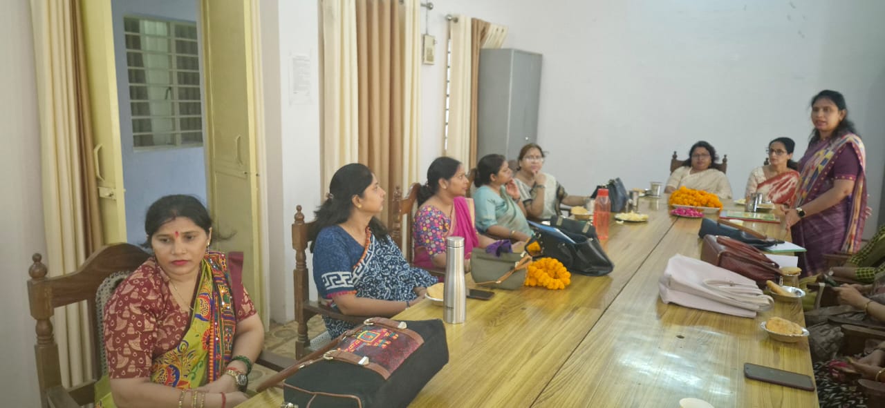 श्री अग्रसेन कन्या पी.जी. कॉलेज में हर्षोल्लास के साथ मनाया गया शिक्षक दिवस