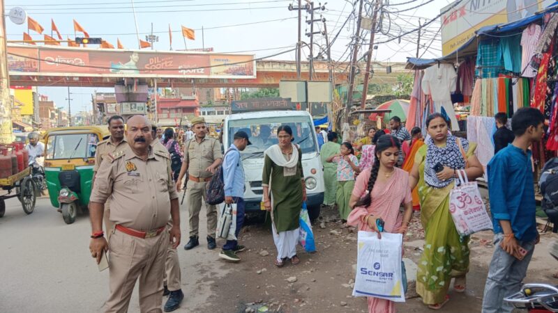 कैंट पुलिस ने सात वाहन किए सीज, एक का चालान