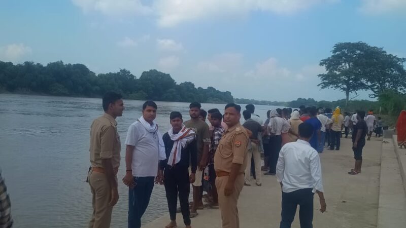 चोलापुर: नहाते समय गहरे पानी में डूबा युवक, एनडीआरएफ कर रही तलाश