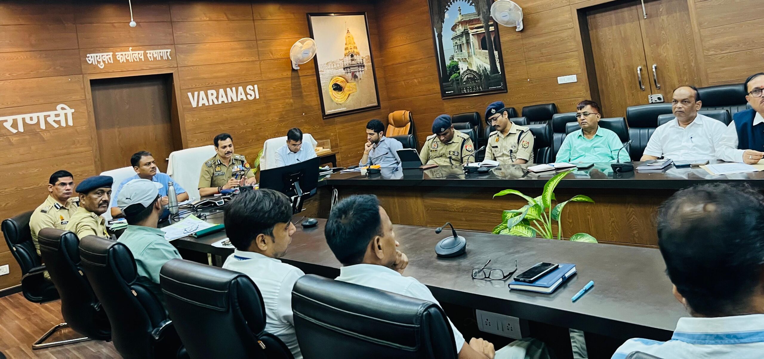 प्रधानमंत्री के काशी आगमन की तैयारियों को लेकर मुख्य सचिव और डीजीपी ने दिए कड़े निर्देश