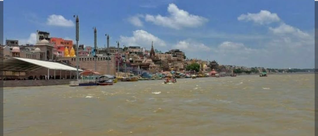 गंगा का जलस्तर चेतावनी बिंदु के पार