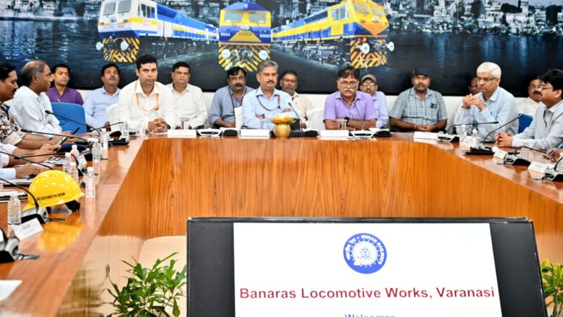 रेलवे बोर्ड के अतिरिक्त सदस्य (ट्रेक्शन) ने की बरेका के कार्यों की सराहना