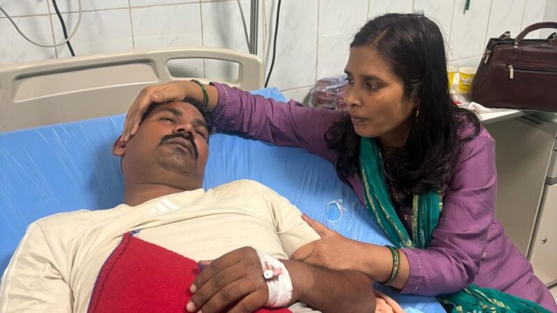 कचहरी : वकीलों की पिटाई में घायल दरोगा की हालत गंभीर