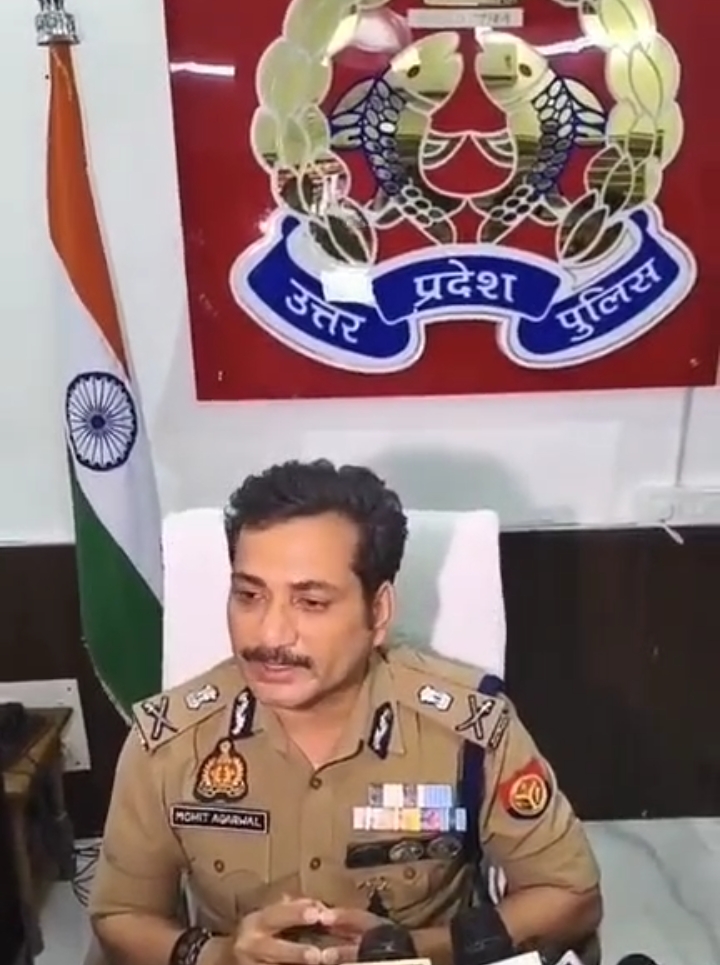 वाराणसी: वकील-पुलिस विवाद पर कमिश्नर ने की बैठक