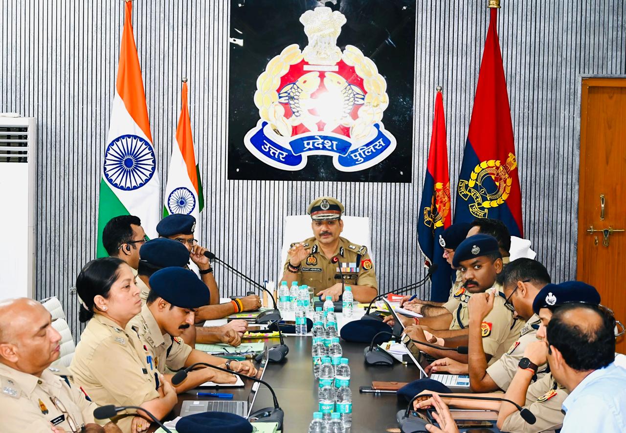 पुलिस आयुक्त ने महिला सुरक्षा और त्योहारों पर विशेष सतर्कता बरतने के दिए सख्त निर्देश