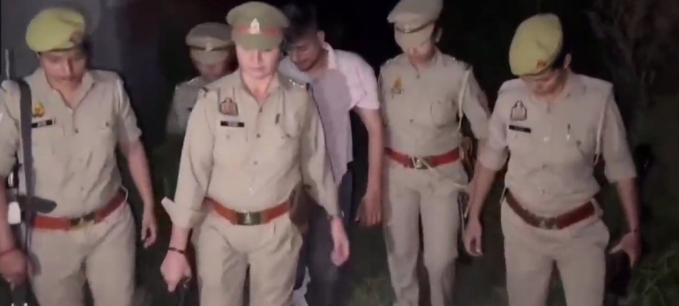 बागपत : नाबालिग बहन पर जानलेवा हमला करने वाले को महिला पुलिस ने एनकाउंटर में किया लंगड़ा