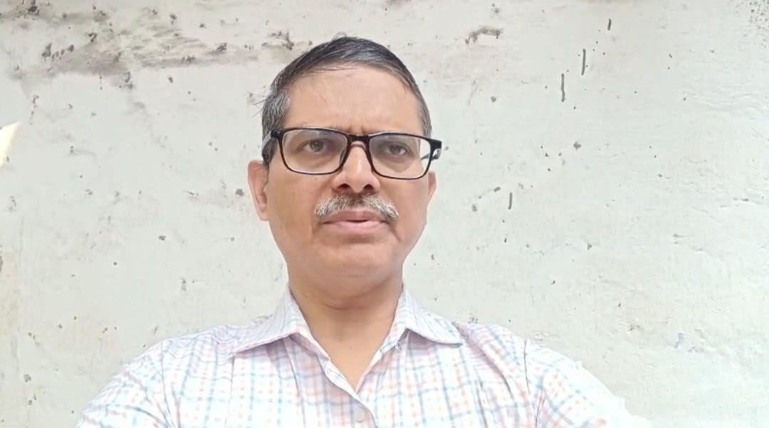 लखनऊ जेल में गायत्री प्रजापति पर हमला: न्यायिक जांच की मांग