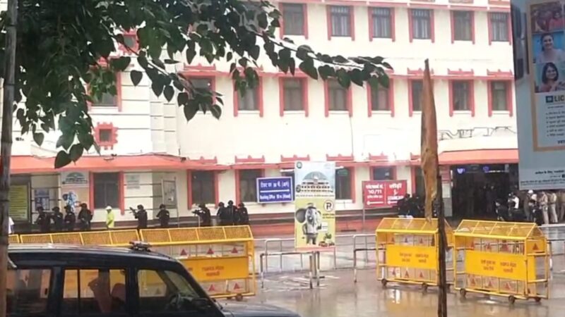 मॉक ड्रिल: एनएसजी और वाराणसी पुलिस ने ऑपरेशन गांडीव के तहत दिखाई तत्परता