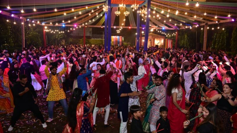 वेड लॉक इवेंट बाई निशांत द्वारा नाटी इमली गणेश मंडपम में डांडिया महोत्सव का भव्य आयोजन