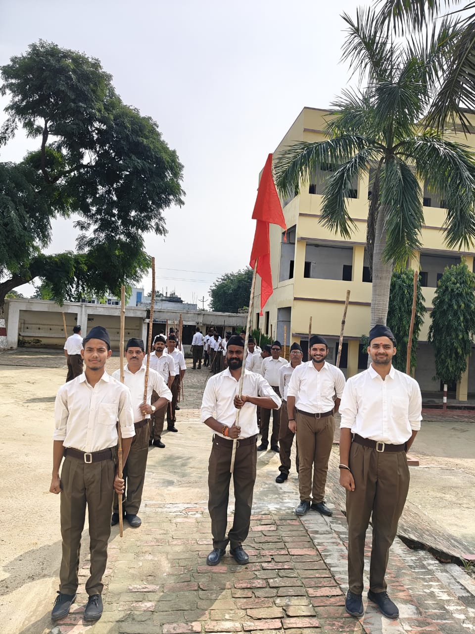 कपिलनगर के सलारपुर बस्ती में हुआ भव्य पद संचलन, राष्ट्रभावना से गूंजा वातावरण