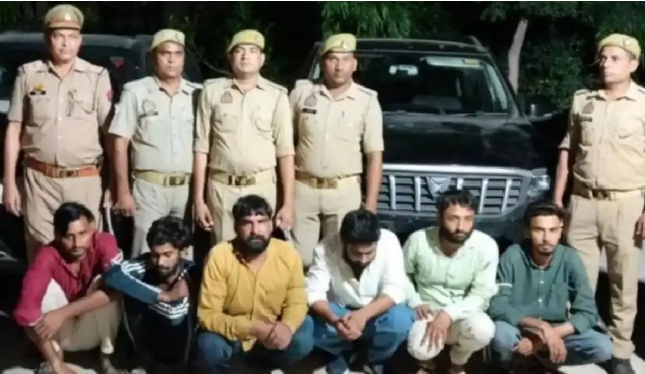 फिरोजाबाद लूटकांड: पुलिसकर्मियों की साजिश उजागर