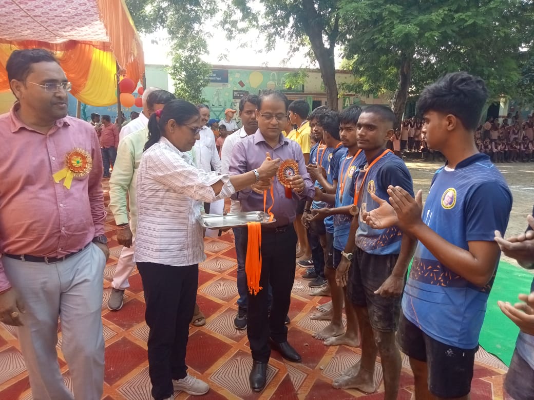 जनपदीय खो-खो एवं सांसद खेलकूद प्रतियोगिता 2025 का विधायक ने किया उद्घाटन