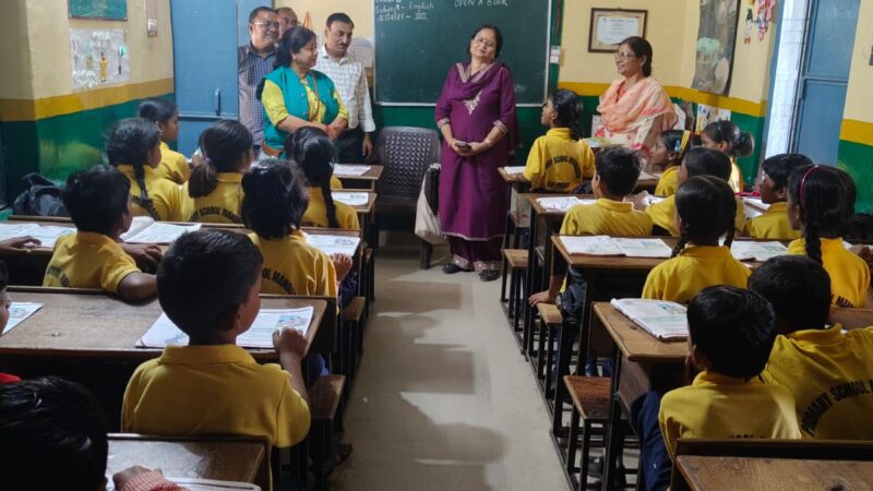 एनसीईआरटी की टीम ने काशी विद्यापीठ के प्राथमिक विद्यालयों का किया सर्वेक्षण