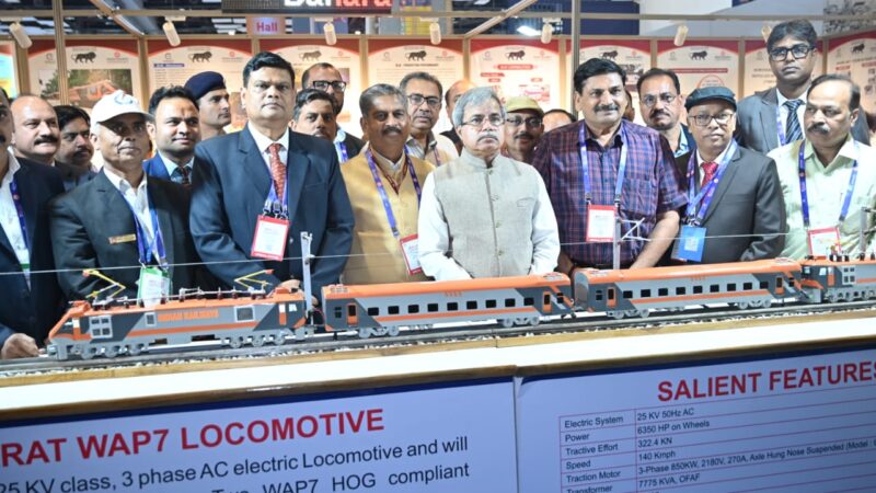 बरेका मंडप ने IREE-2025 में बिखेरी तकनीकी नवाचार की चमक