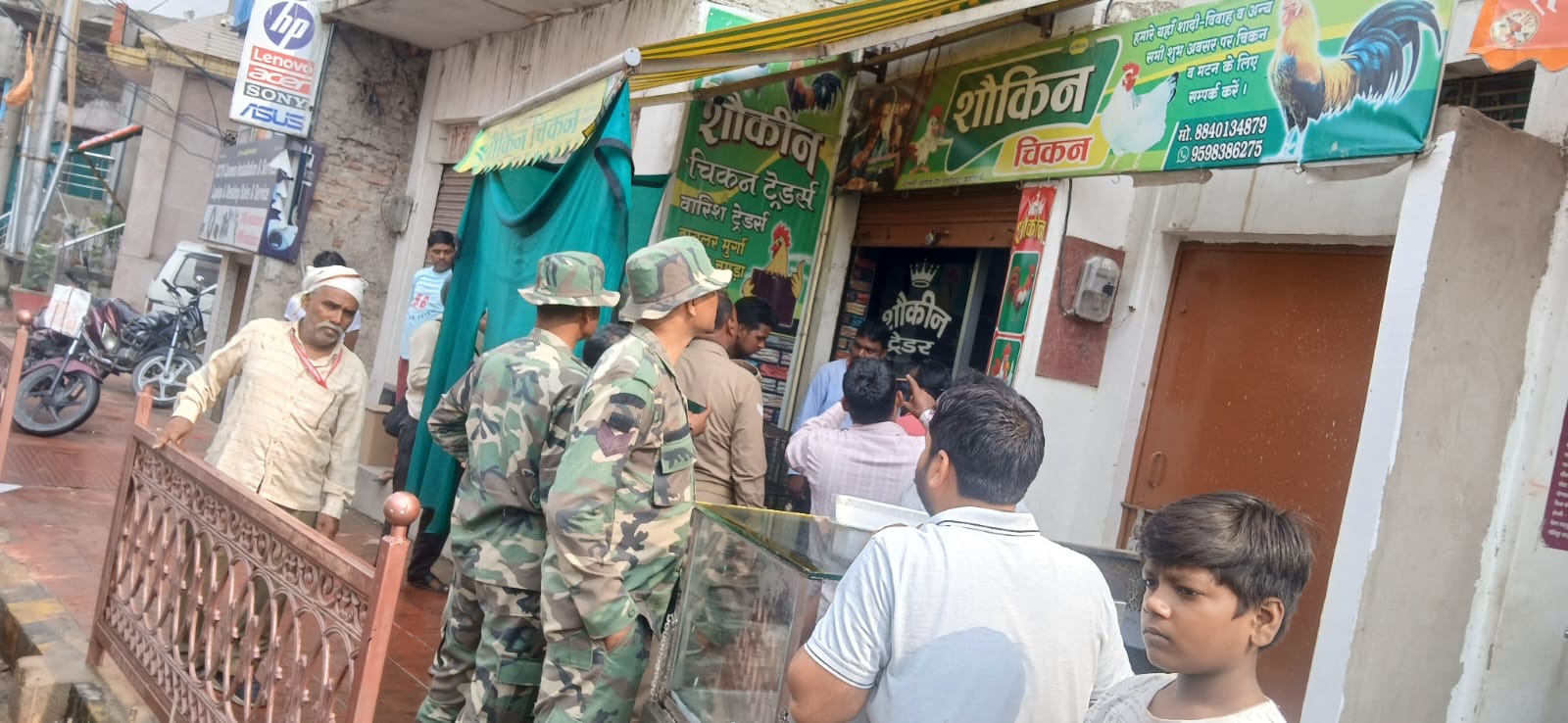 अवैध मीट की दुकान पर कार्रवाई के निर्देश