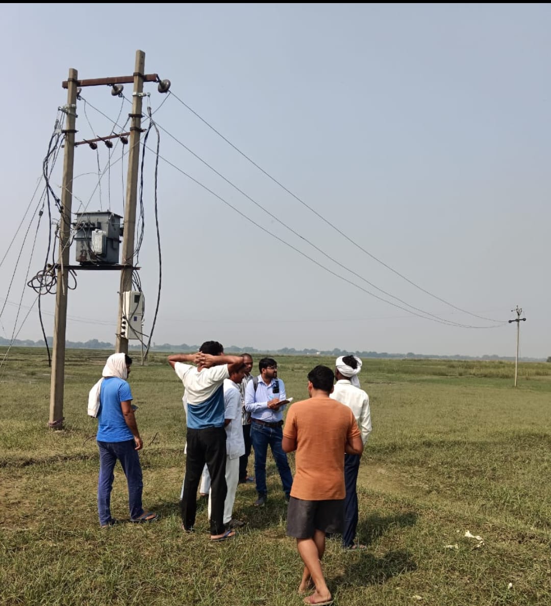 बिजली केबल चोरों का तांडव, ढाई किलोमीटर केबल गायब