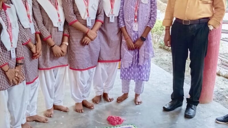 राजेश्वरी महिला स्नातकोत्तर महाविद्यालय में रंगोली प्रतियोगिता संपन्न
