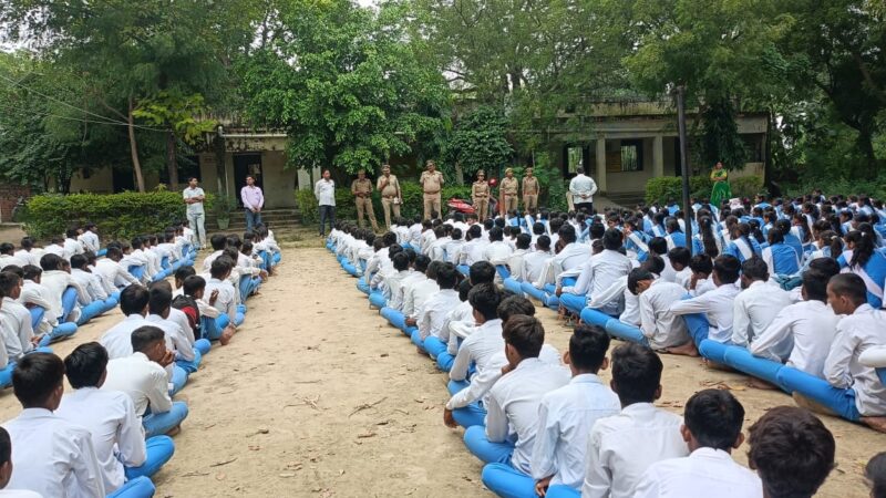 गोमती जोन पुलिस चला रही साइबर जागरूकता मुहिम