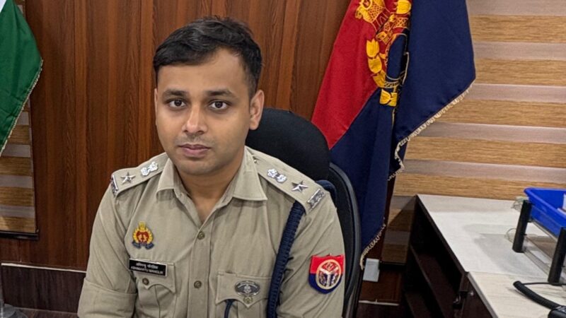 भदोही: करवा चौथ पर महिला पुलिस कर्मियों को ड्यूटी से छुट्टी