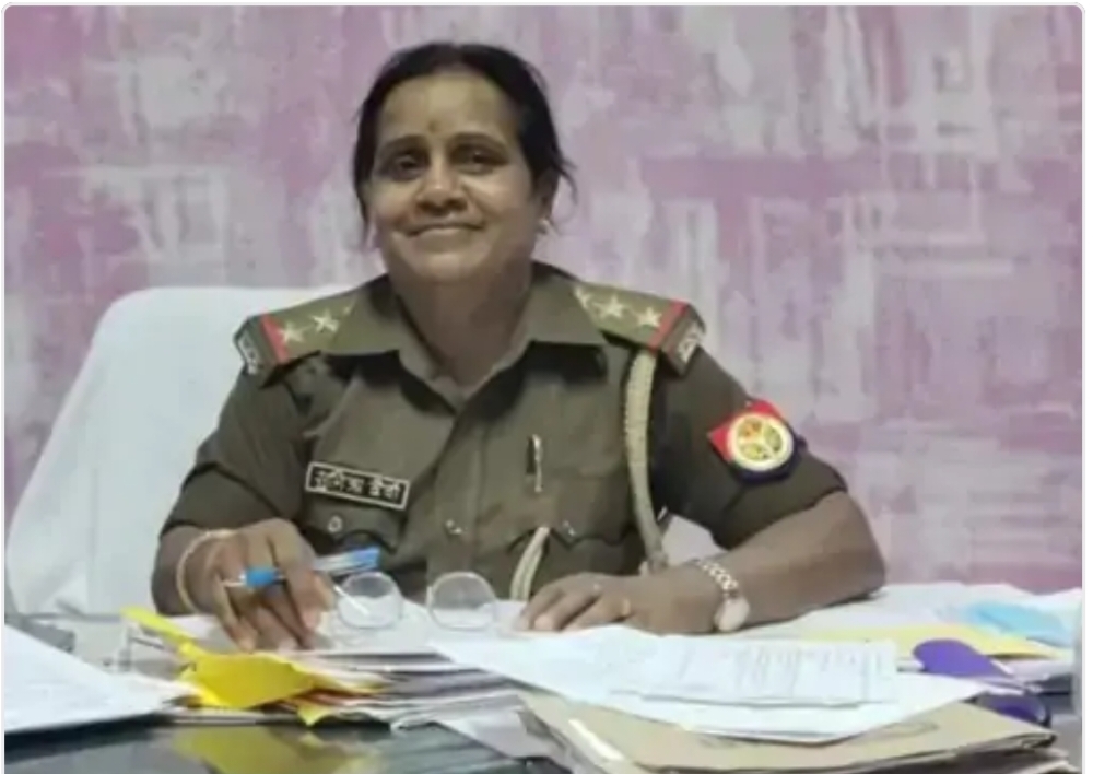 महिला थानाध्यक्ष 10 हजार की रिश्वत लेते रंगे हाथ गिरफ्तार